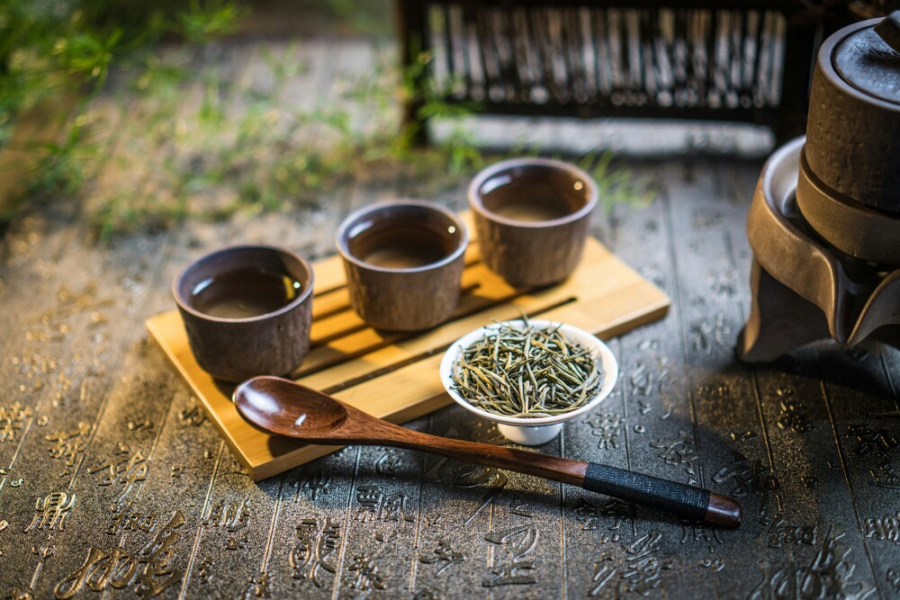 Chinese Tea in SG : A cultural experience of balance in every brewed pot